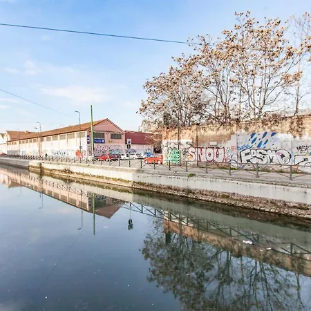 Easylife - Chic E Moderno Bilocale Con Balconcino Sul Naviglio Grande Milan